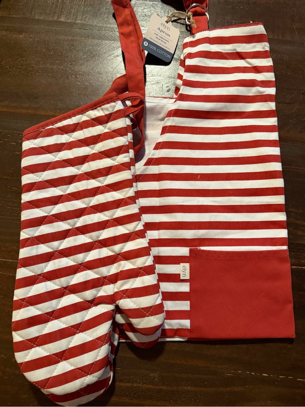 NWT Striped Red & White Cotton Apron with Matching Oven Mitt
